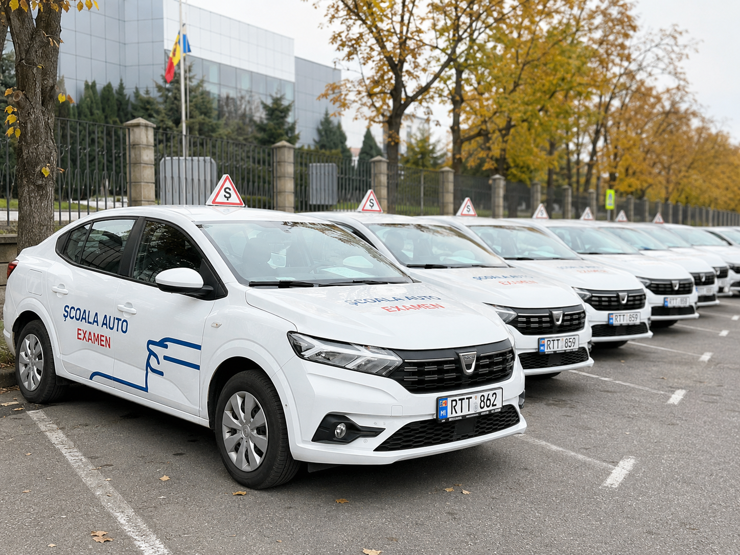 Instructorul auto poate participa la proba practică pentru categoria B: un nou proiect-pilot în Moldova care poate schimba emoțiile examenului auto