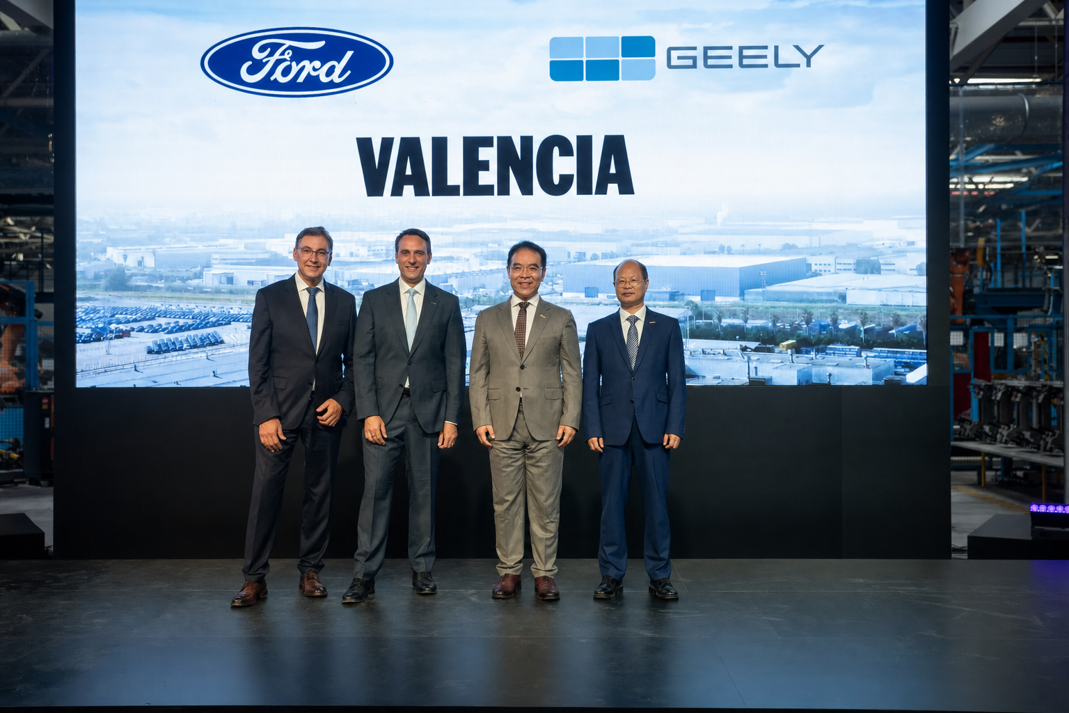 Ford dhe Geely do të ndajnë fabrikën në Valencia: pesë modelet që do të prodhohen atje Ford dhe Geely do të ndajnë fabrikën në Valencia: pesë modelet që do të prodhohen atje