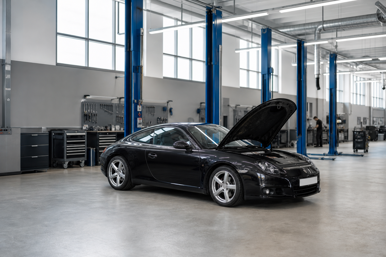 Porsche po formon ekipin e qendrës së shërbimit në Shqipëri Porsche po formon ekipin e qendrës së shërbimit në Shqipëri