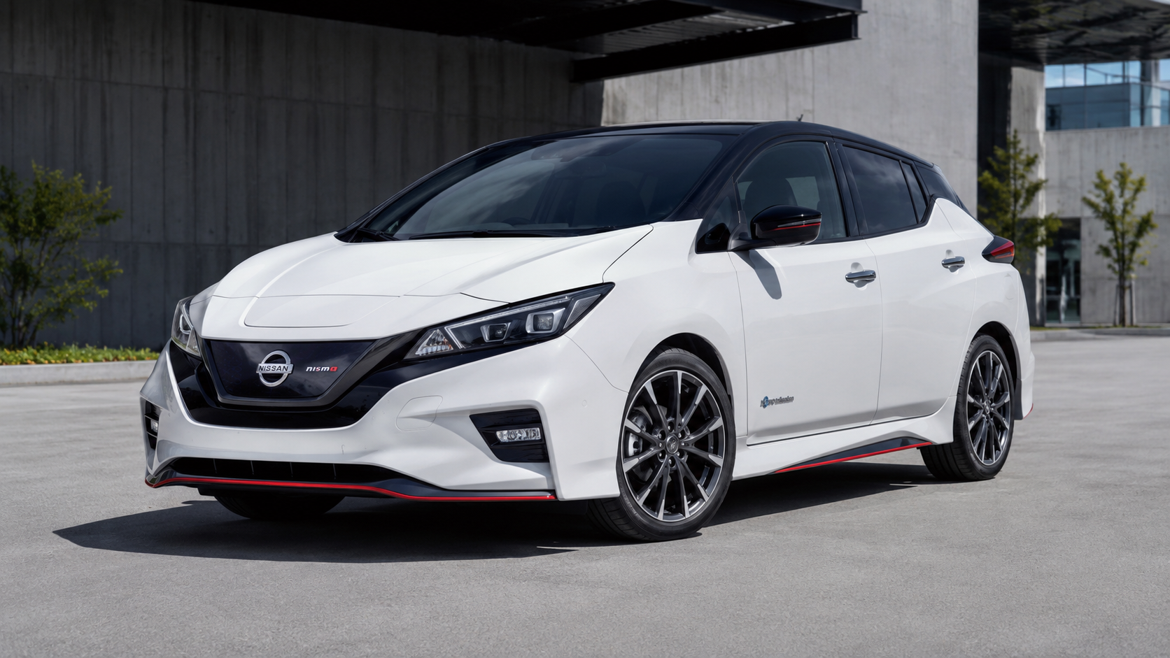 Nissan LEAF NISMO стал острее, но не мощнее: что изменили инженеры Nissan LEAF NISMO стал острее, но не мощнее: что изменили инженеры