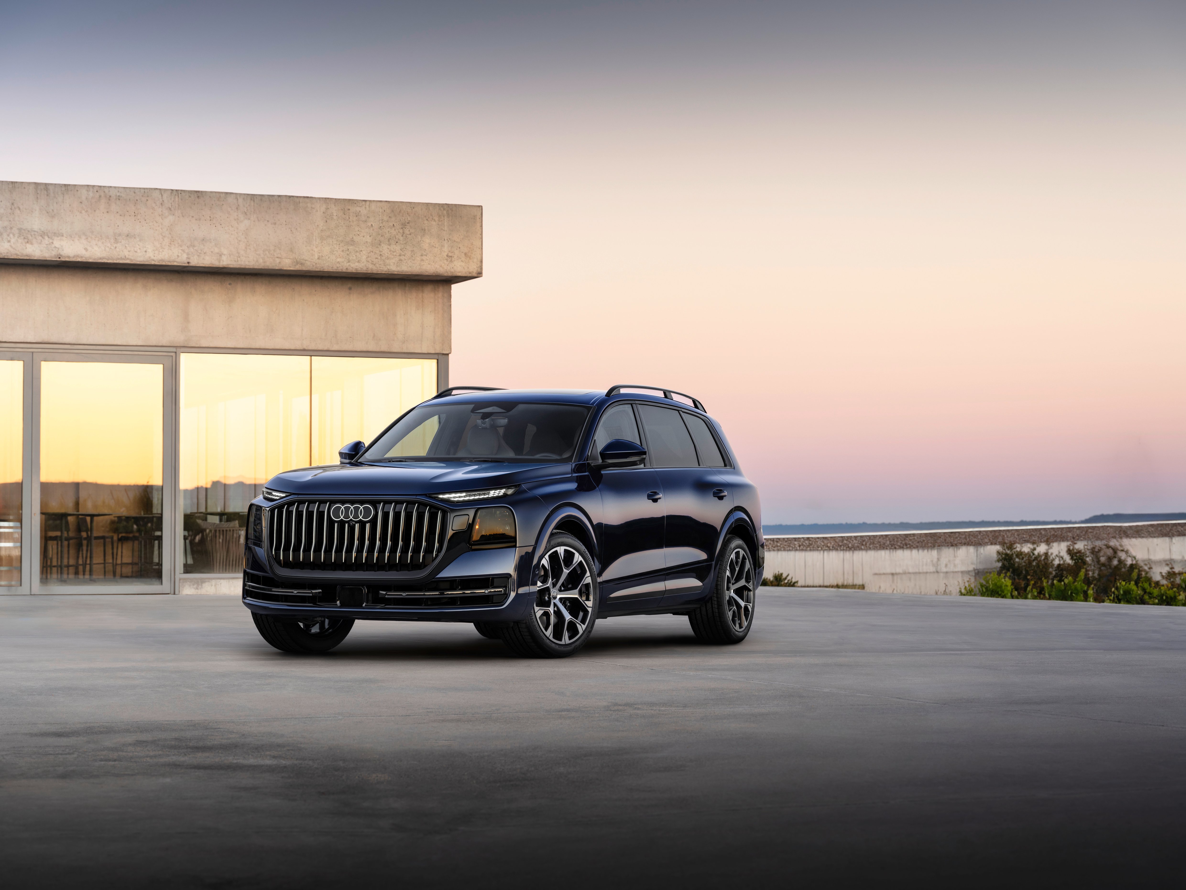 Audi Q9 Is Larger Than the BMW X7 and Mercedes-Benz GLS