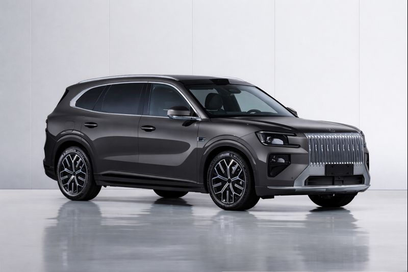 Zeekr 8X — Плагин-гибридный SUV с автономией до 328 км на электротяге