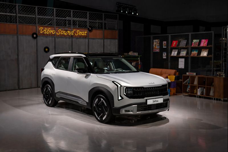 Новый Kia Seltos 2-е поколение: гибрид, дизайн и технологии 2026